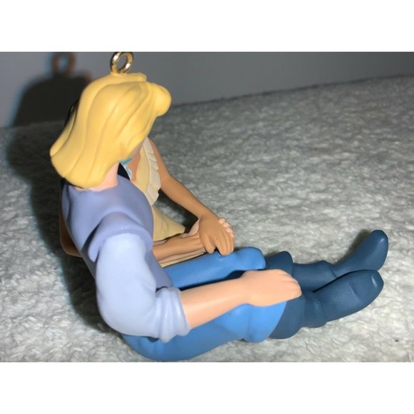 Hallmark Keepsake Christmas Ornament Disney's Pocahontas and Captain John Smith - Picture 5 of 9